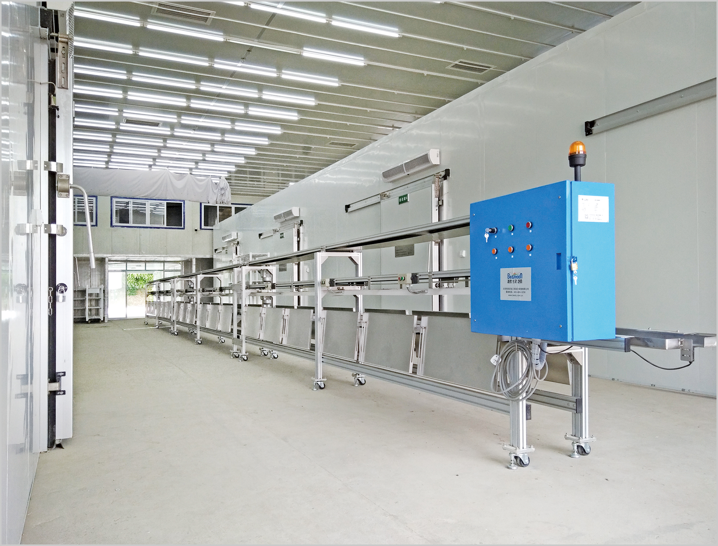 三层嫁接作业生产线